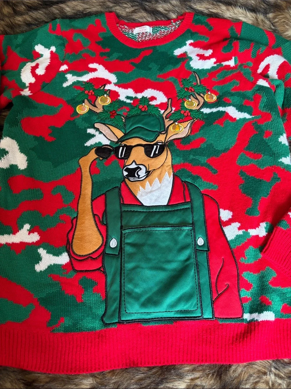 Holiday Time Reindeer Sunglasses Sweater Sz XL (46-48)Ugly Christmas Camo Pocket